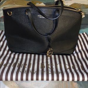 Black Henri Bendel handbag!